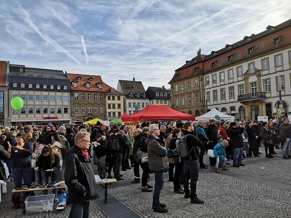 Demonstrationen in Bamberg: III. Weg und Gegendemo
