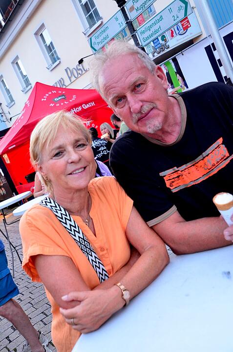 Auf dem Marktplatz Ebermannstadt wird gefeiert!