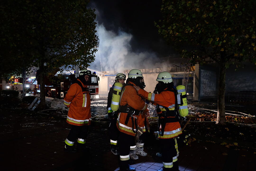 Nürnberg: Lidl brennt