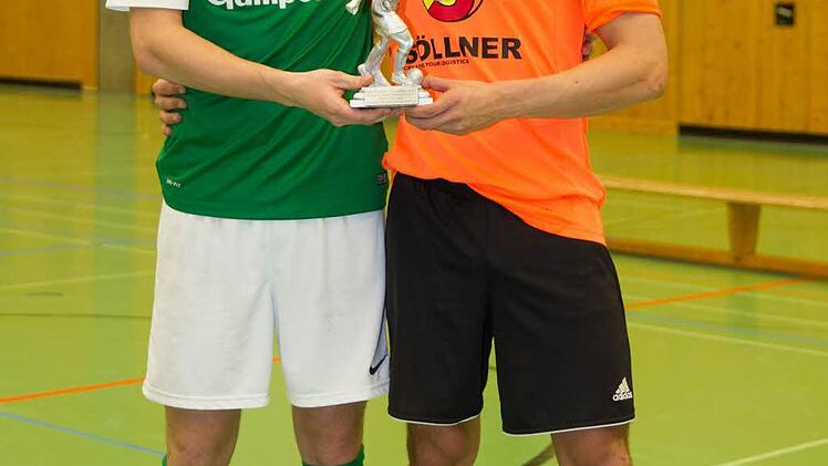 Torschützenkönig mit jeweils fünf Treffern wurden Robin Tögel vom FC Stockheim (links) und Kevin Sari vom ASV Kleintettau. Foto: Weiß