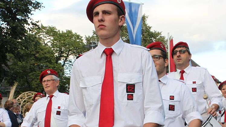 Trommler des Fanfarenzugs der St.-Georg-PfadfinderPopp