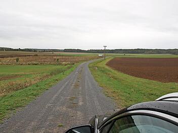 Gerade in den östlichen Stadtteilen gibt es noch zahlreiche Landwirte, die Felder bewirtschaften, auch gepachtete von der Stadt. Die hat jetzt ihre Regeln bei der Verpachtung geändert.