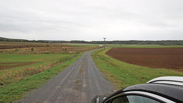 Gerade in den östlichen Stadtteilen gibt es noch zahlreiche Landwirte, die Felder bewirtschaften, auch gepachtete von der Stadt. Die hat jetzt ihre Regeln bei der Verpachtung geändert.