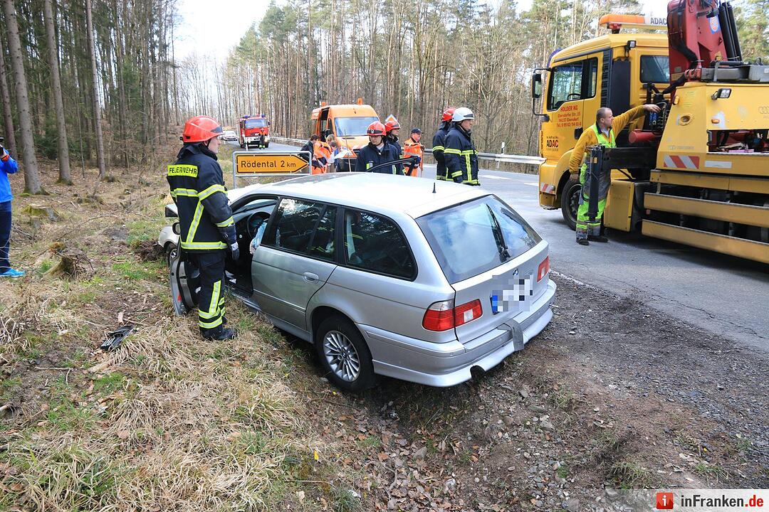 Unfall in Coburg mit drei Verletzten