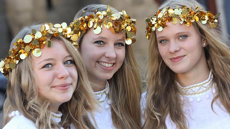Drei Engel reichen völlig für den Forchheimer Weihnachtsmarkt, finden die Stadträte aus der Königsstadt. Auf das Christkind aus Fürth könne getrost Forchheim verzichten. Archivfoto: Michael Gründel