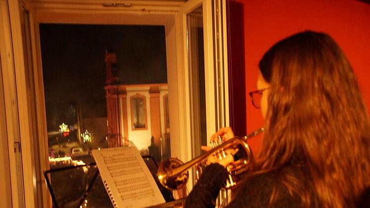 Festliche Kl&auml;nge beim Weihnachtsmarkt in Pettstadt Foto: Joseph Beck