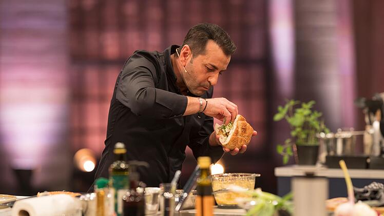 Ali Güngörmüş war für Kochgang drei ("Döner Kebab bayerisch") zuständig. Aber auch er verlor sein Kochduell gegen Lukas Mraz.
