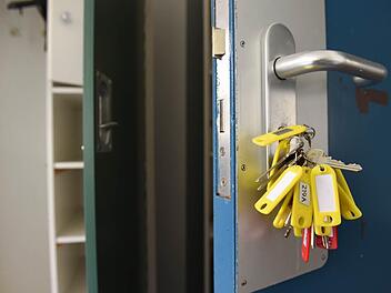 Anstelle von Schlüsseln öffnen wir unsere Haustüre in Zukunft mit dem Smartphone. Foto: Felix Kästle