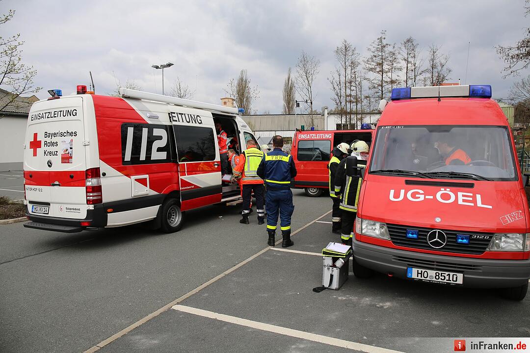 Feuerwehr evakuiert Supermarkt in Rehau