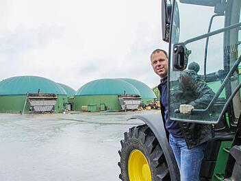 Landwirt Jürgen Schenk will neben seiner Biogasanlage zwei Rinderställe bauen.  Foto: Andreas Dorsch