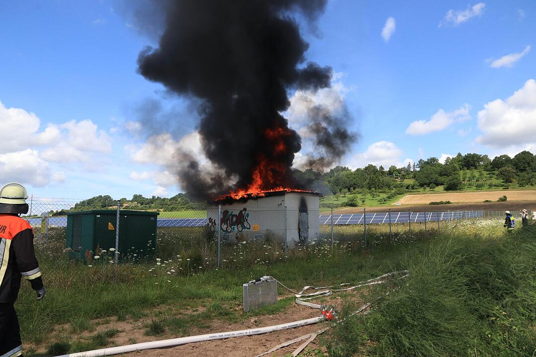 Kreis Bamberg: Brand in Solarpark Unterhaid