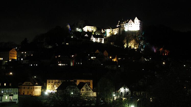 Egloffstein soll heller strahlen. Das beschlossen die Marktgemeinderäte in einer Sondersitzung. Foto:  Reinhard Löwisch .