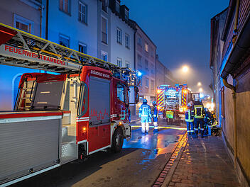 Zimmerbrand in Bamberg: Pflegebett löst Brand aus Zimmerbrand in Bamberg: Pflegebett löst Brand aus