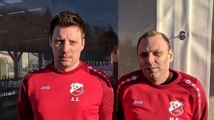 Andreas Schneider vom FC Frickendorf (links) und Thomas Matthis (Burghaslach)   sind neu bei der  SG Pfaffendorf/Gemeinfeld.