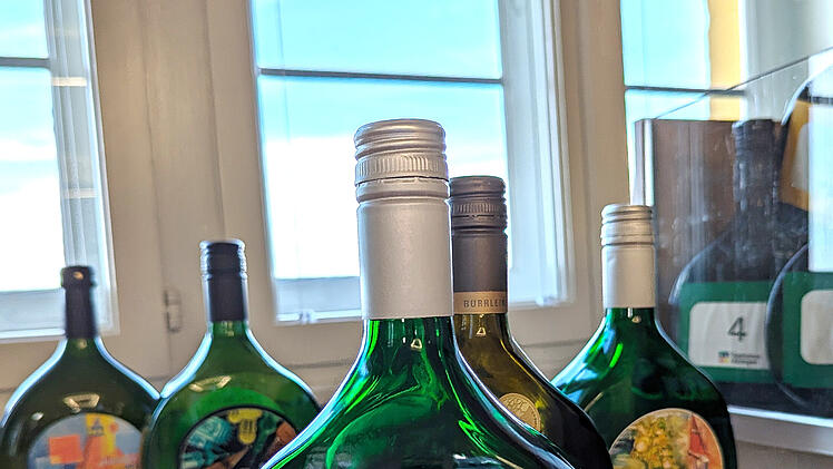 Kitzingen: Stadt kürt ihren Gästeführerwein 2024 - mit Blindverkostung