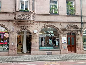 Neuer Secondhand-Laden in Nürnberg: Dieser Trend steht im Fokus
