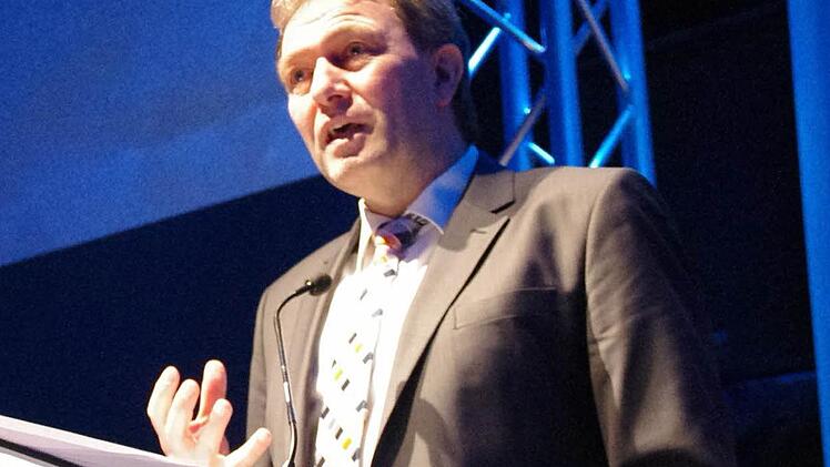 Klaus Löffler ist der neue Landrat im Kreis Kronach. 62,01 Prozent entschieden sich für den CSU-Kandidaten, der damit einen deutlichen Sieg gegen SPD-Mann Norbert Gräbner einfuhr.  Foto: Archiv