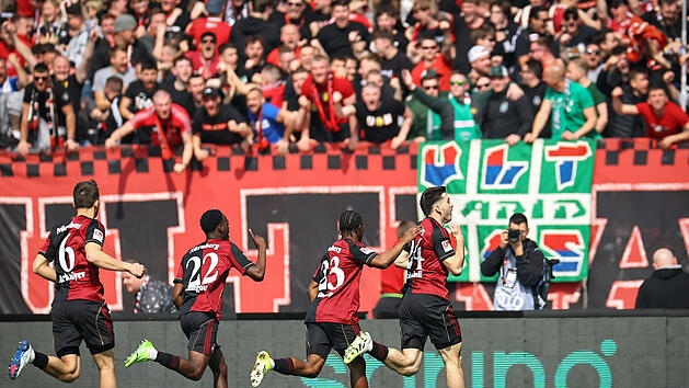 1. FC N&uuml;rnberg gewinnt klar gegen den 1. FC Kaiserslautern