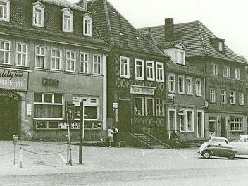 Das Kino im Hotel "Krone" am Lichtenfelser Marktplatz Anfang der 1960er-Jahre. Heute gehört das Gebäude der Stadt, die Großes damit vorhat.  Foto: Stadtarchiv Lichtenfels