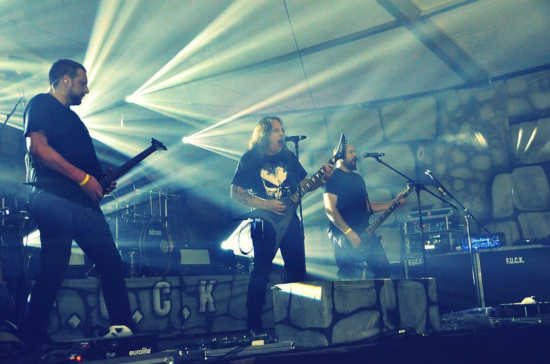 Schlachtschüssel & FUCK