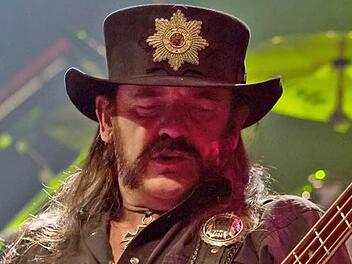 Lemmy Kilmister, Bassist und Rock-'n'-Roll-Tier mit dem Rebellen-Image. Fotos: Michael Gründel
