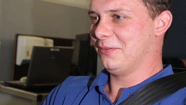 Auch Holger Dembrowski machte den Fahrsimulator-Test.