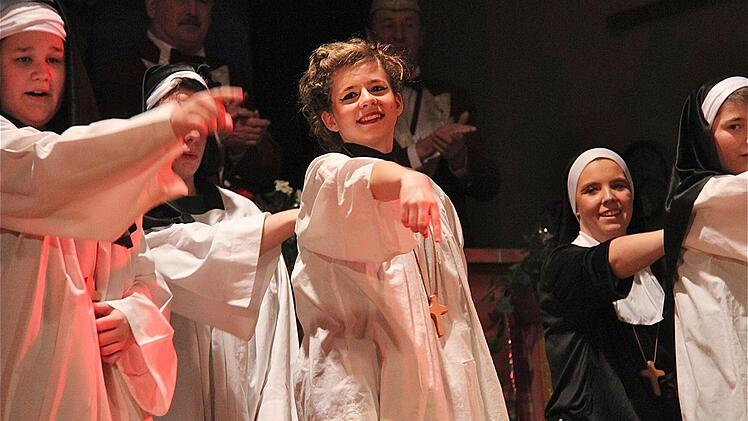 Sketch "Different Filmacts". Hier: Sister Act.