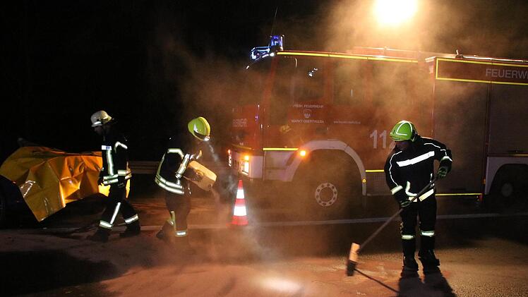 Bilder von der Unfallstelle. Foto: Ralf Ruppert