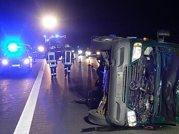 Autobahn nach Unfall gesperrt