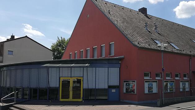 Seit 25 Jahren ist der Universum-Kinopalast in Bad Kissingen. Das Betreiberehepaar Ingrid und Peter Hofmann haben im Laufe der Jahre einige Millionen Euro investiert.