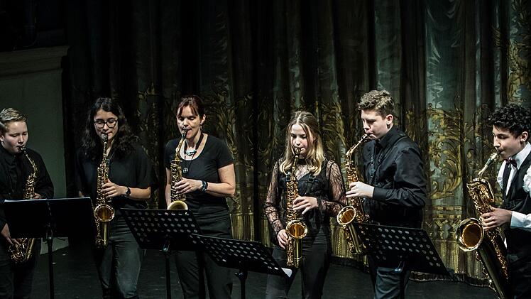 Impressionen von der Matinee "Jugend spielt für Jugend" im Landestheater Coburg: Saxofonensemble des Gymnasiums AlbertinumFoto: Jochen Berger