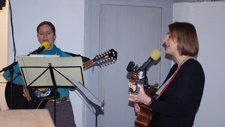 Für die musikalische Ausgestaltung sorgte das "Duo "Flair" (Ute Fischer-Petersohn und Alexandra Förtsch).