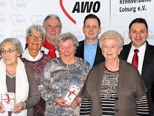 Der Awo-Ortsverein Bad Rodach zeichnete zahlreiche Mitglieder für ihre langjährige Verbundenheit aus: von links im Bild Roswitha Beierweck, Marlene Günther, Gisela Böttcher, Vorsitzender Herbert Müller, Elisabeth Weber, Bürgermeister Tobias Ehrlicher, Helga Schuler, Geschäftsführer Carsten Höllein und Erika Florschütz. Foto: privat