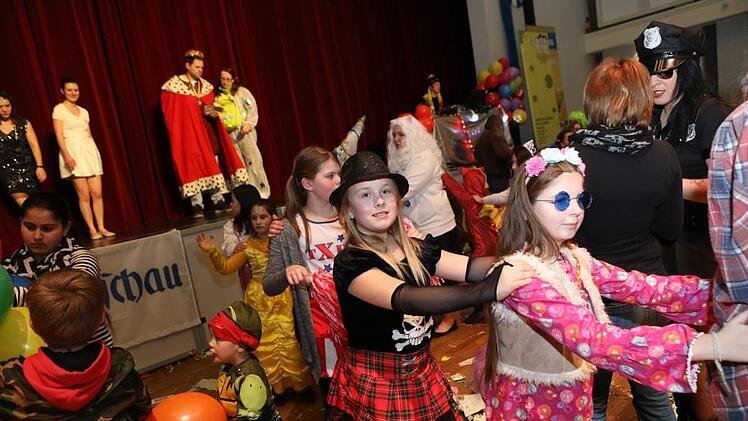 Impressionen vom Kulmbacher Kinderfasching in der Stadthalle Barbara Herbst