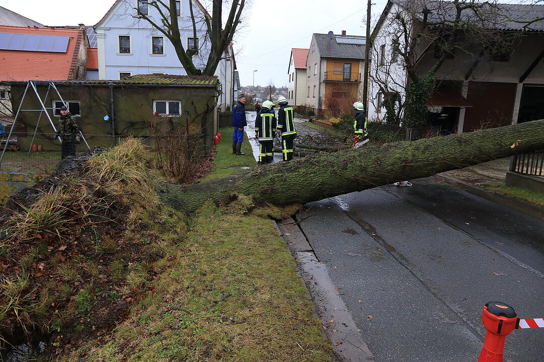 Sturmtief Burglind saust durch den Landkreis Bamberg