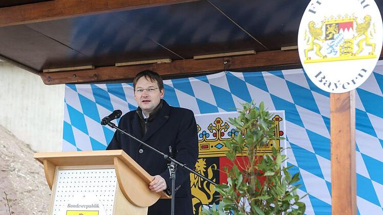 "Ein guter Tag für die Forchheimer, weil die Lärmschutzmaßnahmen Akzeptanz schaffen", fand der Bayerische Verkehrsminister. Foto: Barbara Herbst