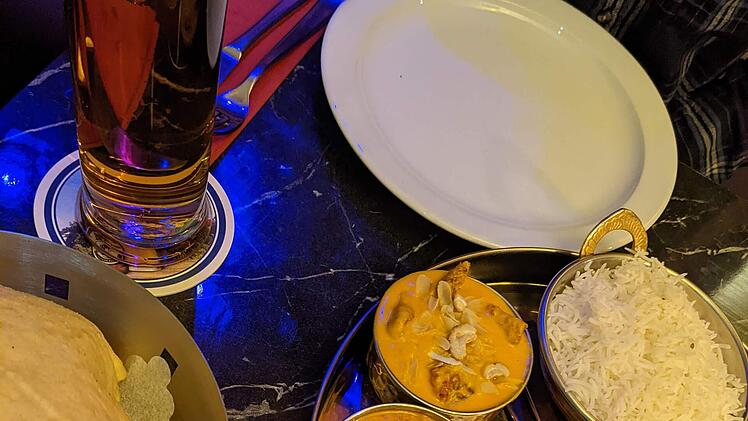 Viele typisch indische Gerichte werden hier angeboten.