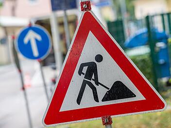 Bamberg: Baustellenablauf an der Kettenbrücke verzögert sich - Kran weiterhin benötigt