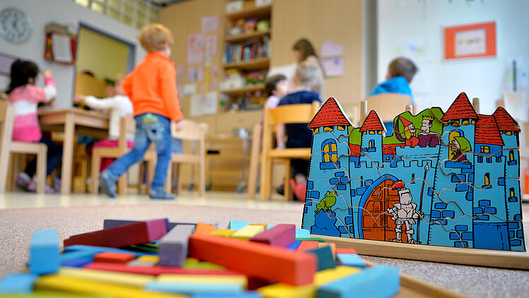 Landkreis Ansbach: Männer sollen in Kindergarten eingedrungen sein - Polizei klärt zu Gerücht auf