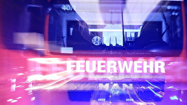 Ein Ehepaar l&auml;sst sich im Wellnessbereichs eines Bad Kissinger Hotels f&uuml;r ein paar ungest&ouml;rte Stunden einschlie&szlig;en und kommt allein nicht mehr raus. Symbolfoto: Ferdinand Merzbach