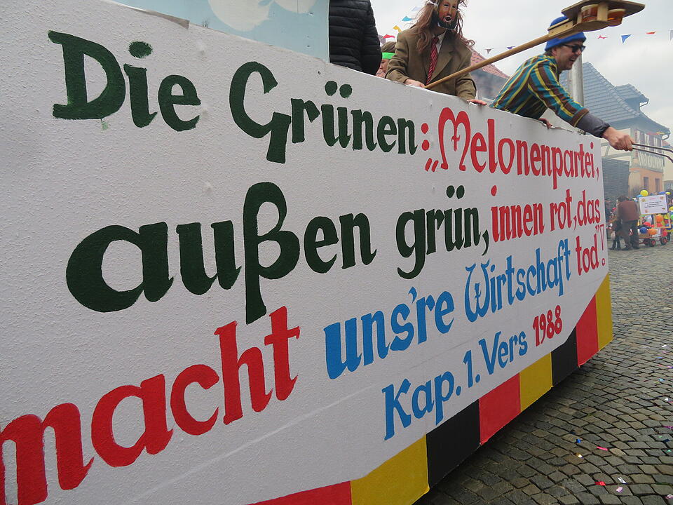 43 Gruppen beteiligten sich am Kleukheimer Faschingszug.