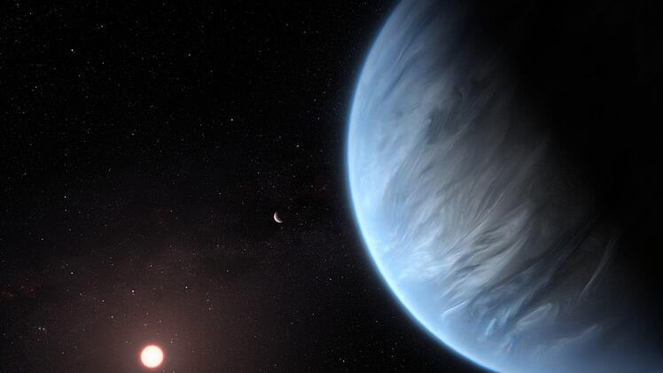 In Kanada hat eine junge Studentin 17 neue Exoplaneten entdeckt. Einer davon könnte sich als "zweite Erde" eignen. Symbolfoto: M. Kornmesser/dpa