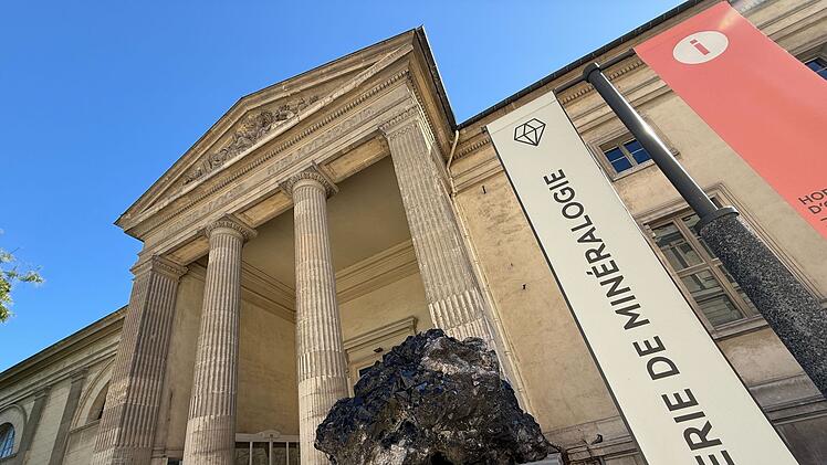 Seltene Goldnuggets im Naturkundemuseum in Paris gestohlen