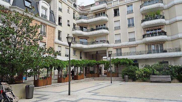 Der "Place de Forchheim" in Le Perreux Fotos: Reinhold Otzelberger