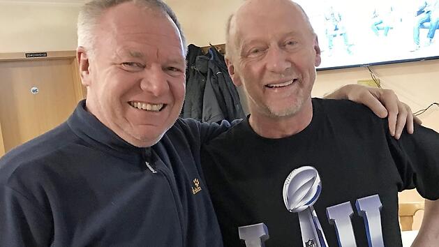 Mirko Dreksler mit seinem Freund, Wirt Matthias "Bondi" Wunder Foto: privat