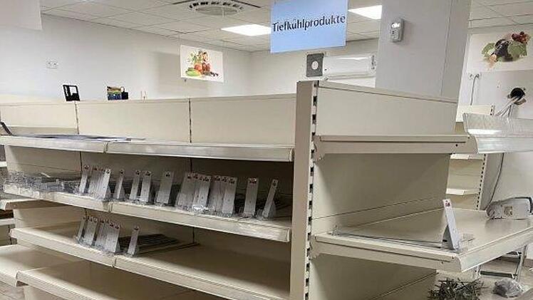 Großheirath: Dorfladen nach Schließung mit großem Ausverkauf - "muss alles weg"