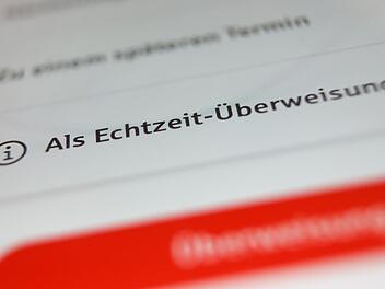 Echtzeitüberweisungen 2025: Ohne Zusatzkosten europaweit - doch es gibt ein Problem