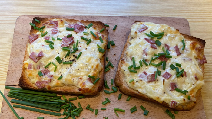 Flammkuchen-Toast