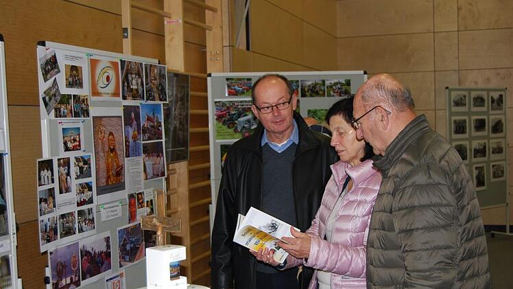 Die Ausstellung zeigt viele Eindrücke  aus dem Ortsleben in KersbachGerhard Hoch