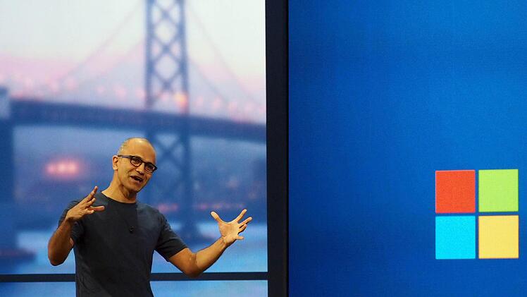 Microsoft-Chef Satya Nadella auf der Entwicklerkonferenz in San Francisco. Foto: Daniel Schnettler/dpa